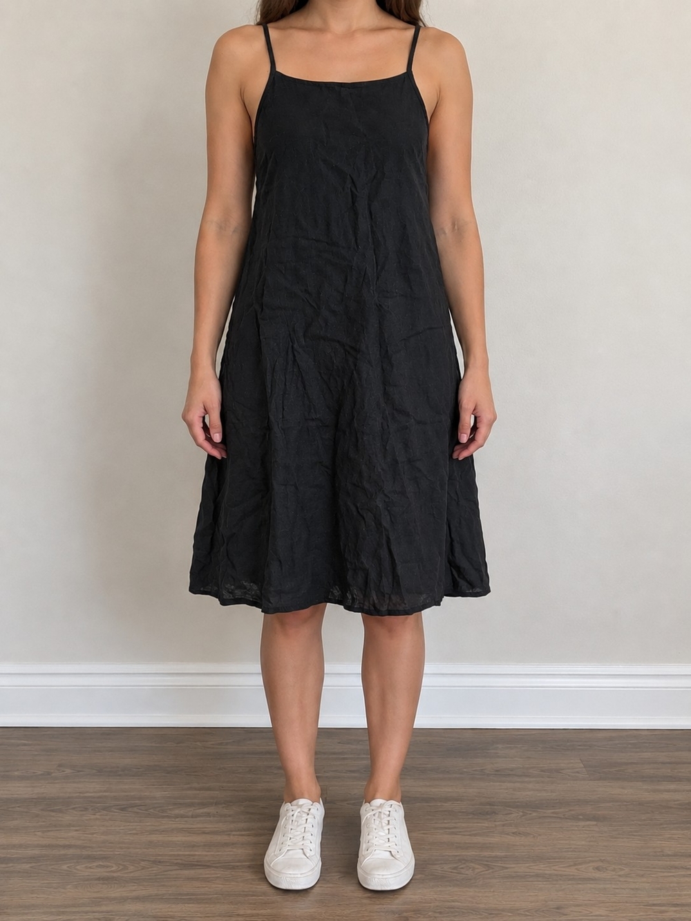 🖤 Forever 21 Black Smocked Mini/Knee-Length Dress – Size Small